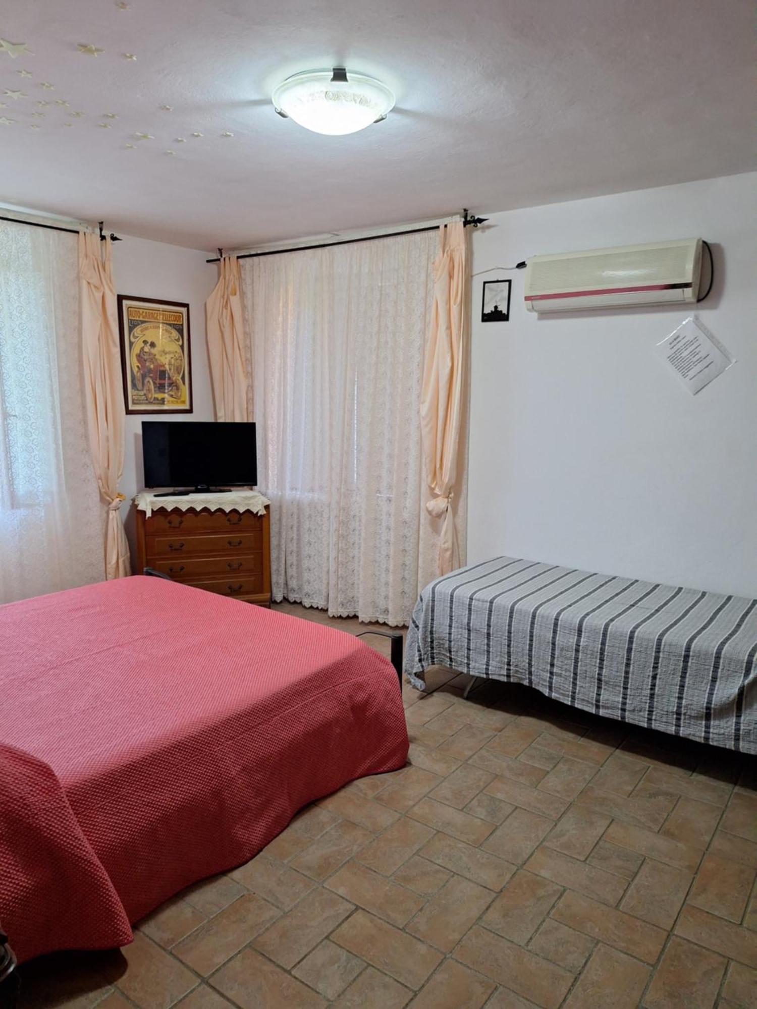 Mama' Hotel Castell'Anselmo Cameră foto